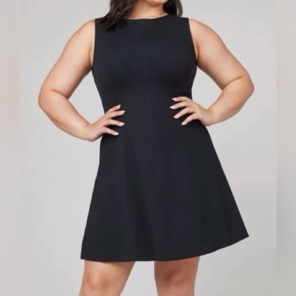 SPANX fit and flare little black dress mini size medium - Picture 4 of 6